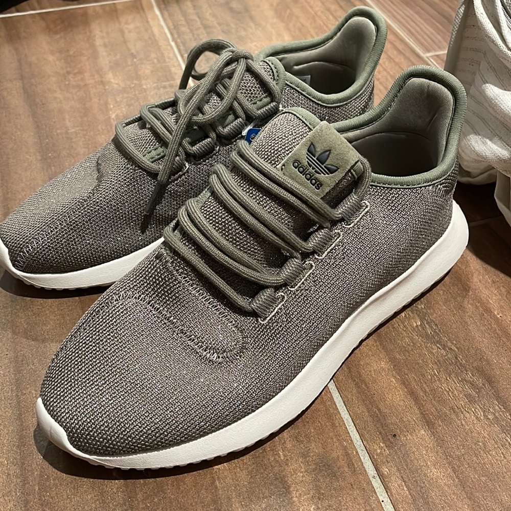 Womens Adidas Sneakers